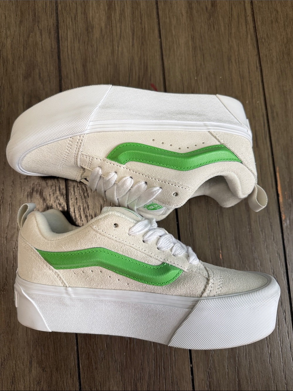 Women’s Vans Kids Cream Suede Green Stripe Knu Stack Platform Sneakers size 6.5 - Picture 4 of 10